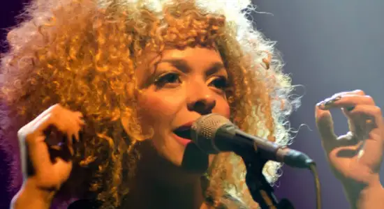 Anelis Assumpção faz show hoje na Serralheria em SP