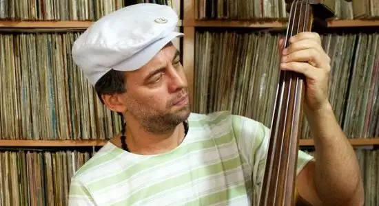 DJ Tudo apresenta Manifesto da Festa no Espaço Urucum