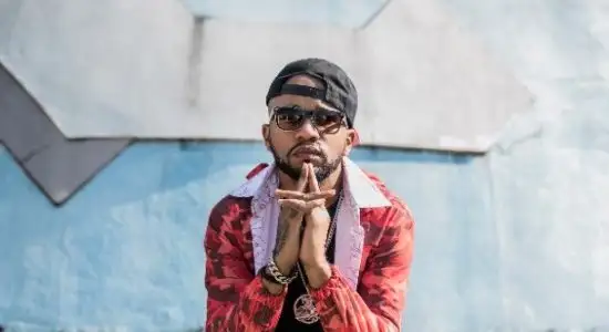 Flávio Renegado lança EP Relatos de Um Conflito Particular  