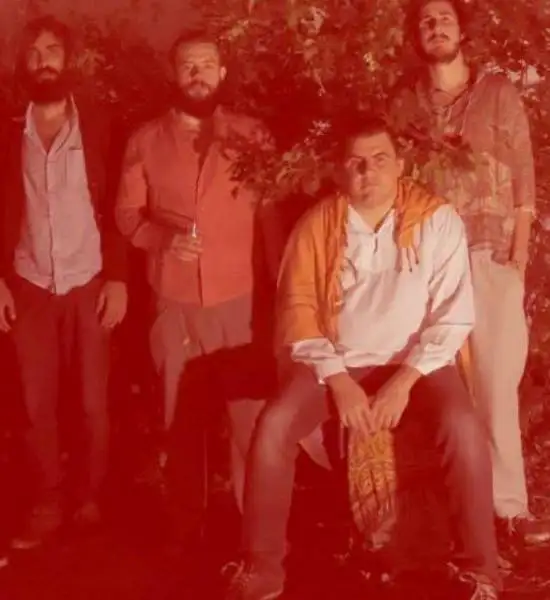 Viagens lisérgicas, rituais e experimentações viram disco