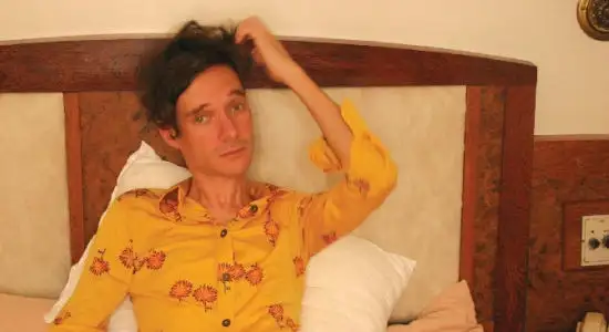 Tatá Aeroplano lança “Step Psicodélico”, com influências lisérgicas