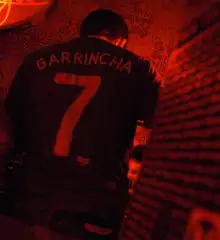 Se liga nessa mix que o DJ Garrincha de Berlim fez na última Copa do Mundo. Apesar do 7 a 1, o som é brazuca.